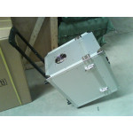 Dental Portable Delivery Unit/System Build-in Oilless Compressor Metal Mobile Case GM-03